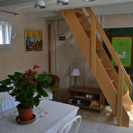 La Licorne Bed and Breakfast Lamarche-Sur-Saone Εξωτερικό φωτογραφία